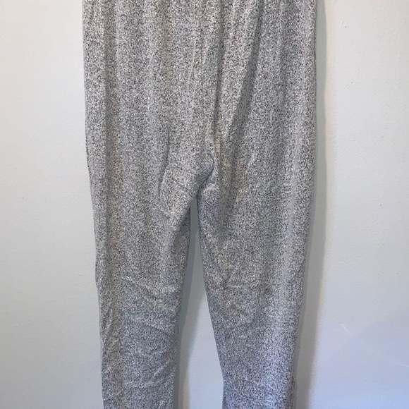 JOGGERS - Picture 2 of 2